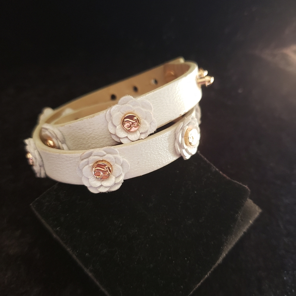 Rustic Cuff Bracelet - Picture 3 of 5